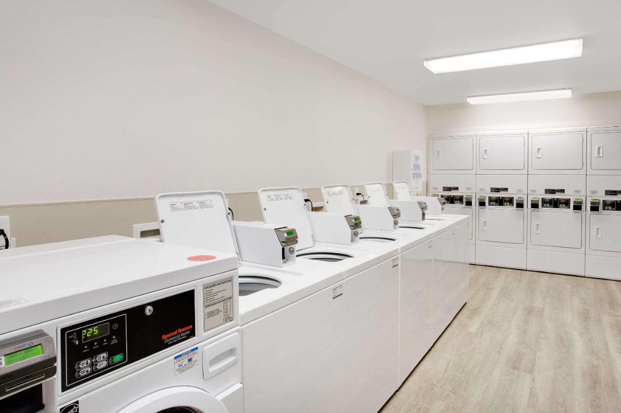 Woodspring Suites Daytona Beach Int'L Speedway Екстер'єр фото